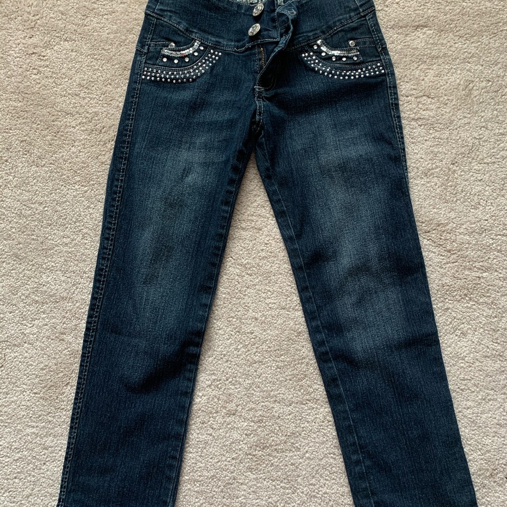 Medium/Dark Wash Colombian Jeans